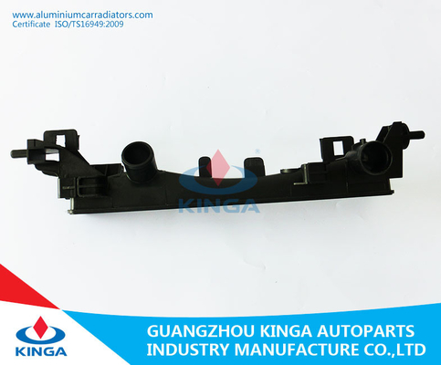 Motore che raffredda il serbatoio di acqua di plastica del radiatore automatico per l'OEM 1300279/di OPEL 2006 CORSA D 55701408 fornitore