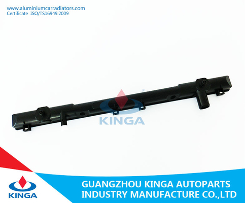 LIANA/AERIO'02-07 al carro armato di plastica del fondo dell'OEM 17700-54G20 del carro armato del radiatore fornitore