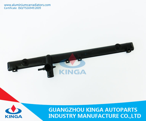 Carro armato della cima del radiatore della sostituzione per il vagone G15'96-02 dell'OEM 11700-63G11/63G12 Suzuki Caltus a fornitore