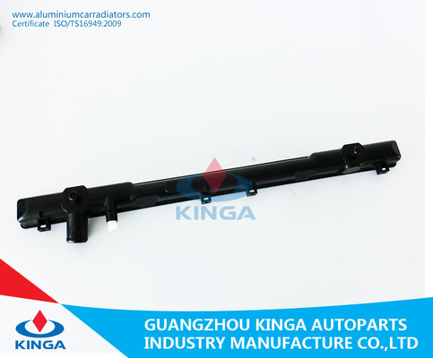 materia plastica del carro armato del radiatore del rapair per la TA di SWIFT 05 fornitore
