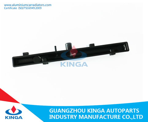 Carro armato superiore del radiatore di raffreddamento per Suzuki SX-4 (diesel) “05-Mt nella buona qualità fornitore