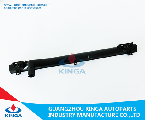 FONDO di plastica del carro armato 17700-60A00/60A11/60A12 del radiatore della TA di VITARA'88-97 TA01 G16A fornitore