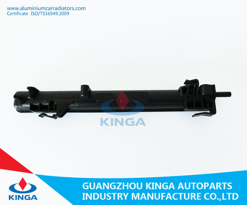 Carro armato giusto dell'OEM 7700425842/7700429769 di plastica del carro armato del radiatore della TA MEGANE'95-02 fornitore