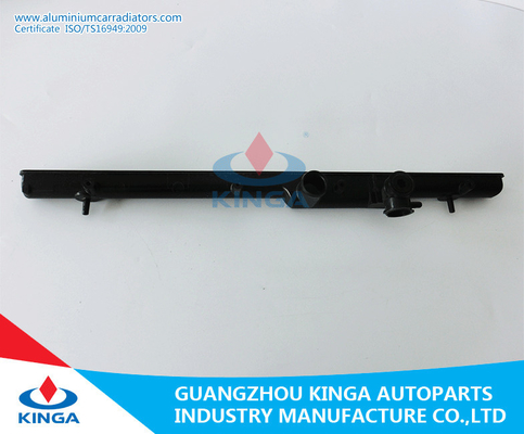 Il sistema di raffreddamento per l'acqua di LEGACY'99-03 BE5/BH5 sostituisce l'OEM 45111-AG000 del carro armato dell'entrata del radiatore fornitore