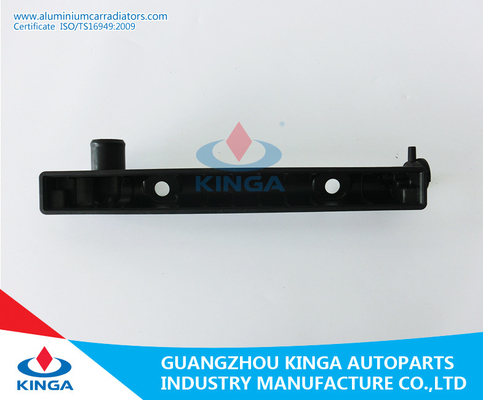 carro armato di plastica del radiatore dell'OEM 45199-AC250 di 47*416MM per SUBARU LEGACY/LIBERTY BF5 A fornitore