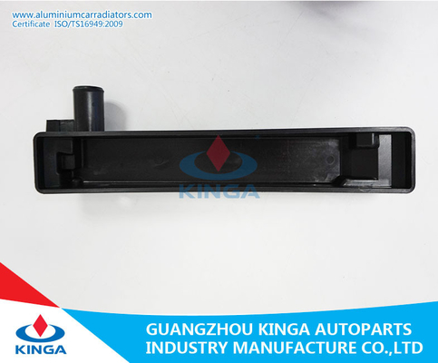 Carro armato di plastica del radiatore delle parti automatiche dell'automobile RZH104 1999 di TOYOTA HIACE (GAS) per i radiatori dell'automobile fornitore