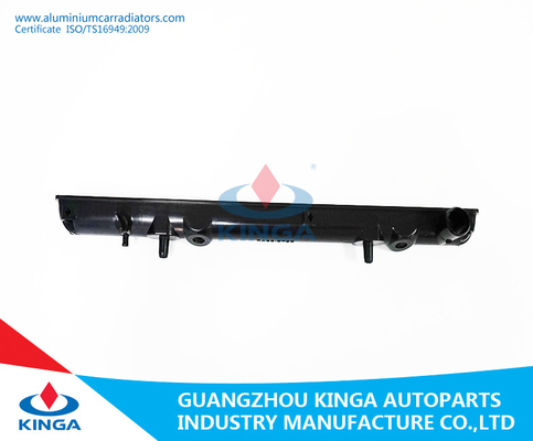 Carro armato di plastica del radiatore per la raccolta automatica L200 1998 di Mitsubishi del radiatore ALL'OEM MR127854 fornitore