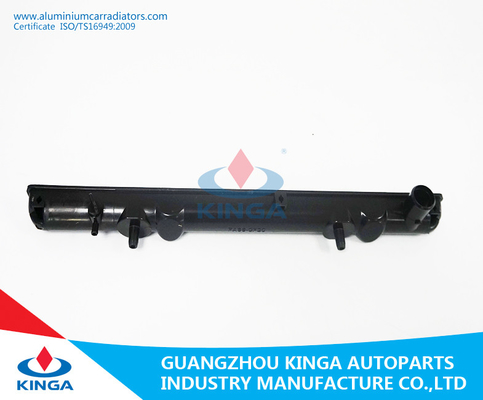 Mitsubishi PRENDE i pezzi di ricambio di plastica 1998 dell'auto della riparazione del radiatore del carro armato della TA L200 fornitore