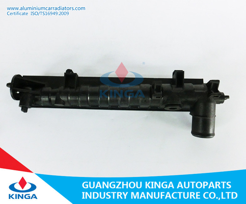 OEM di plastica 9633070480 del carro armato del radiatore di CITROEN XSARA 1.4i/1.6i'97-MT 42×378mm fornitore